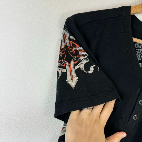 Affliction Men's Black Graphic Henley T-Shirt M - Picture 5 of 6